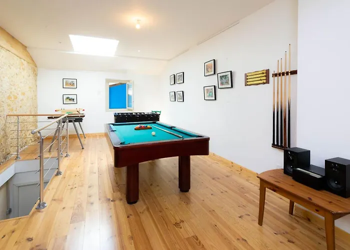 펜션 Familial Pres De Nancy Avec Grand Jardin, Spa, Salle De Jeux, Et Equipements Peche - Fr-1-584-15 *